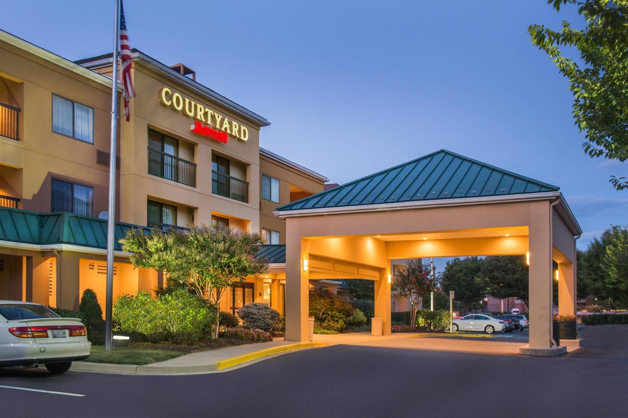 Hotel Courtyard By Marriott Frederick Exteriér fotografie
