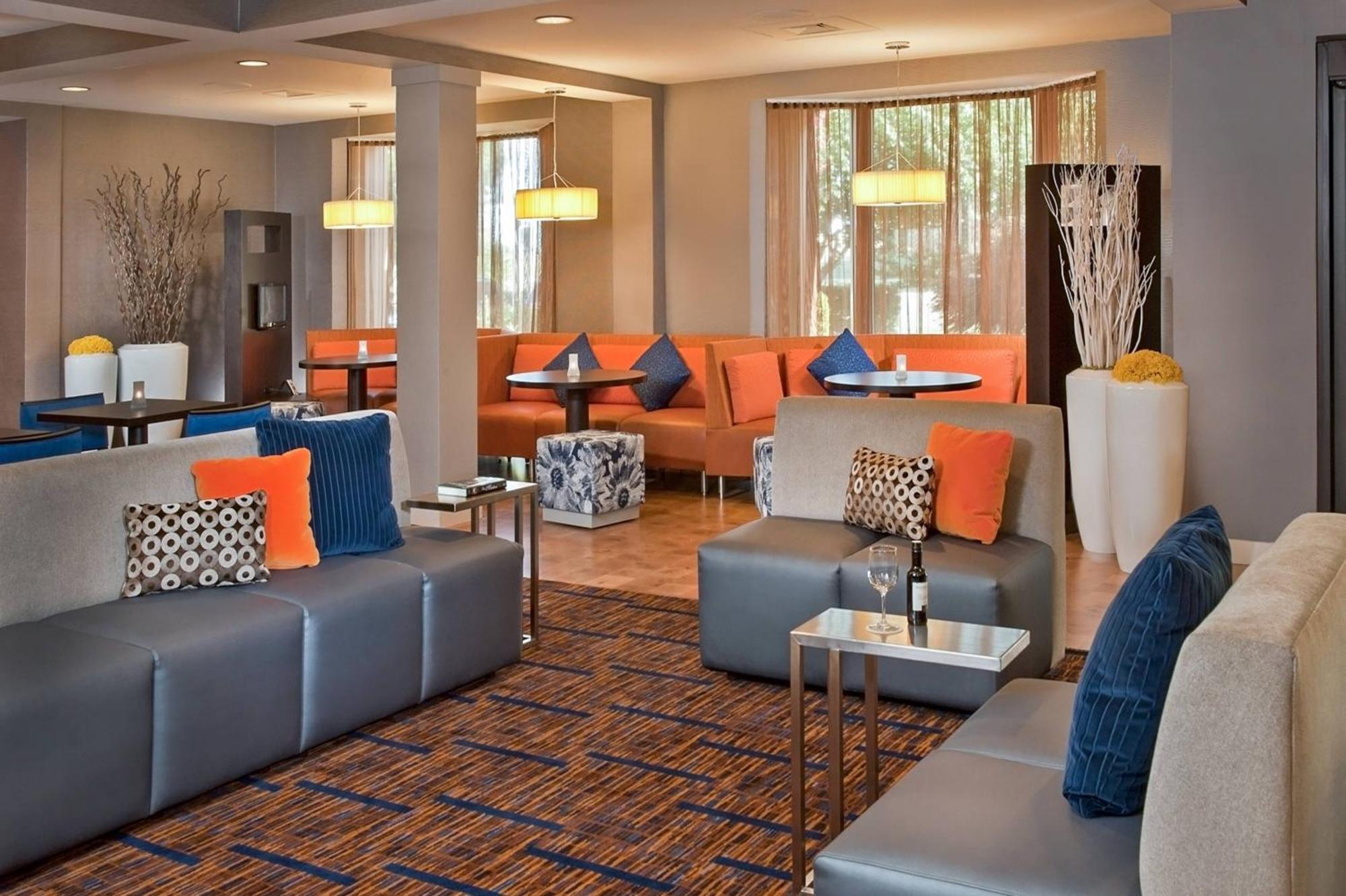 Hotel Courtyard By Marriott Frederick Restaurace fotografie