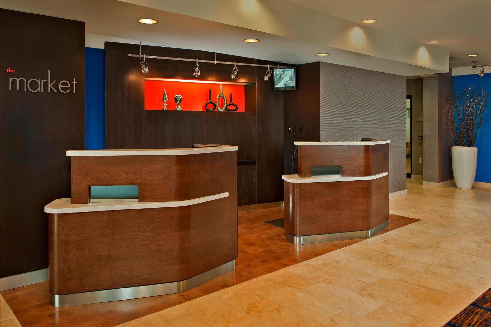 Hotel Courtyard By Marriott Frederick Exteriér fotografie