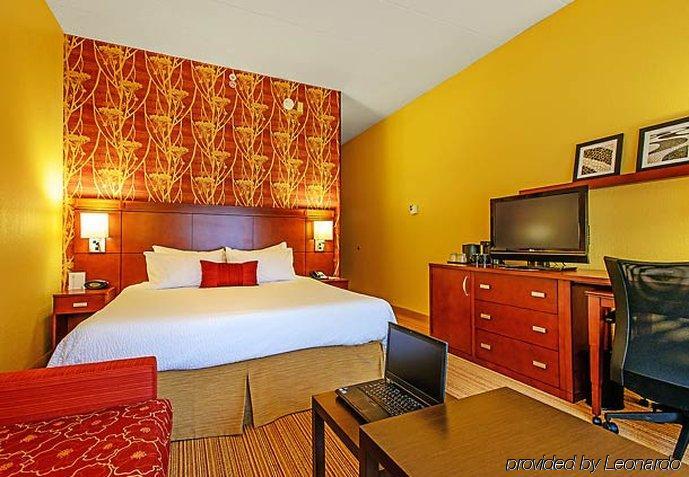 Hotel Courtyard By Marriott Frederick Pokoj fotografie