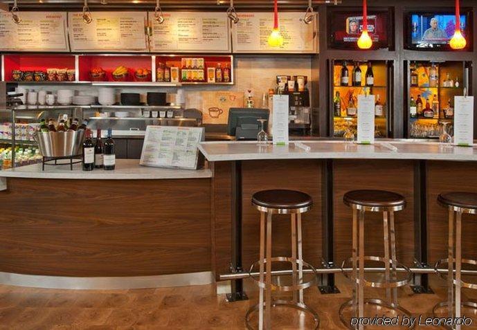 Hotel Courtyard By Marriott Frederick Restaurace fotografie